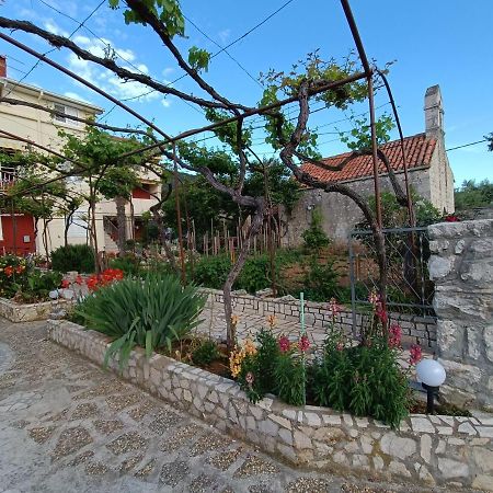 Rooms Rita Cres Exterior foto